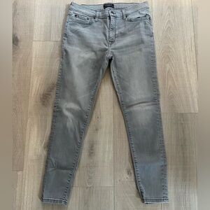 Banana Republic Sculpt Skinny Gray Denim Jeans size 29/8